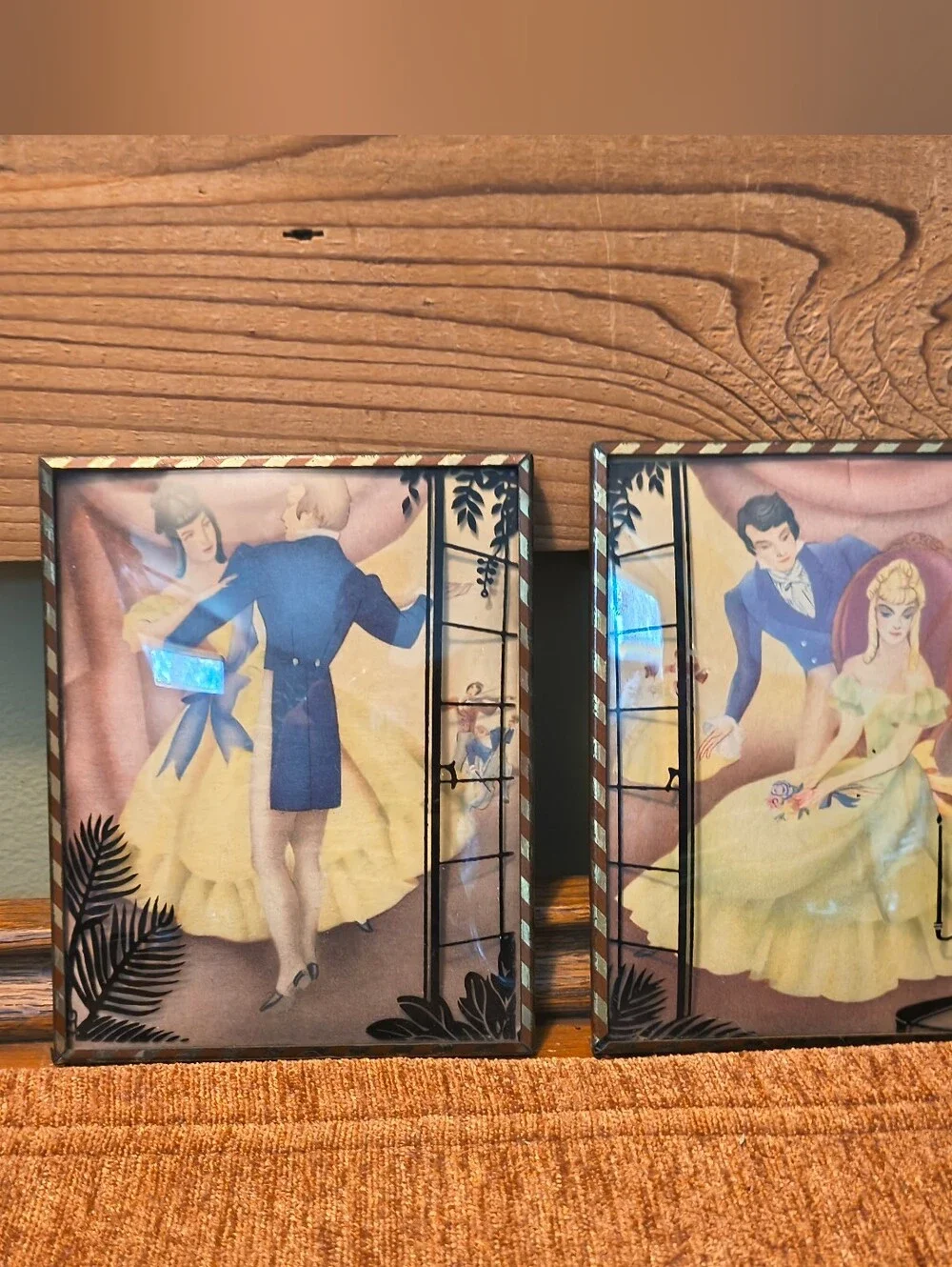 Vtg Pair of Vintage Reverse Painted Bubble Convex Glass Courting Dancing Couple